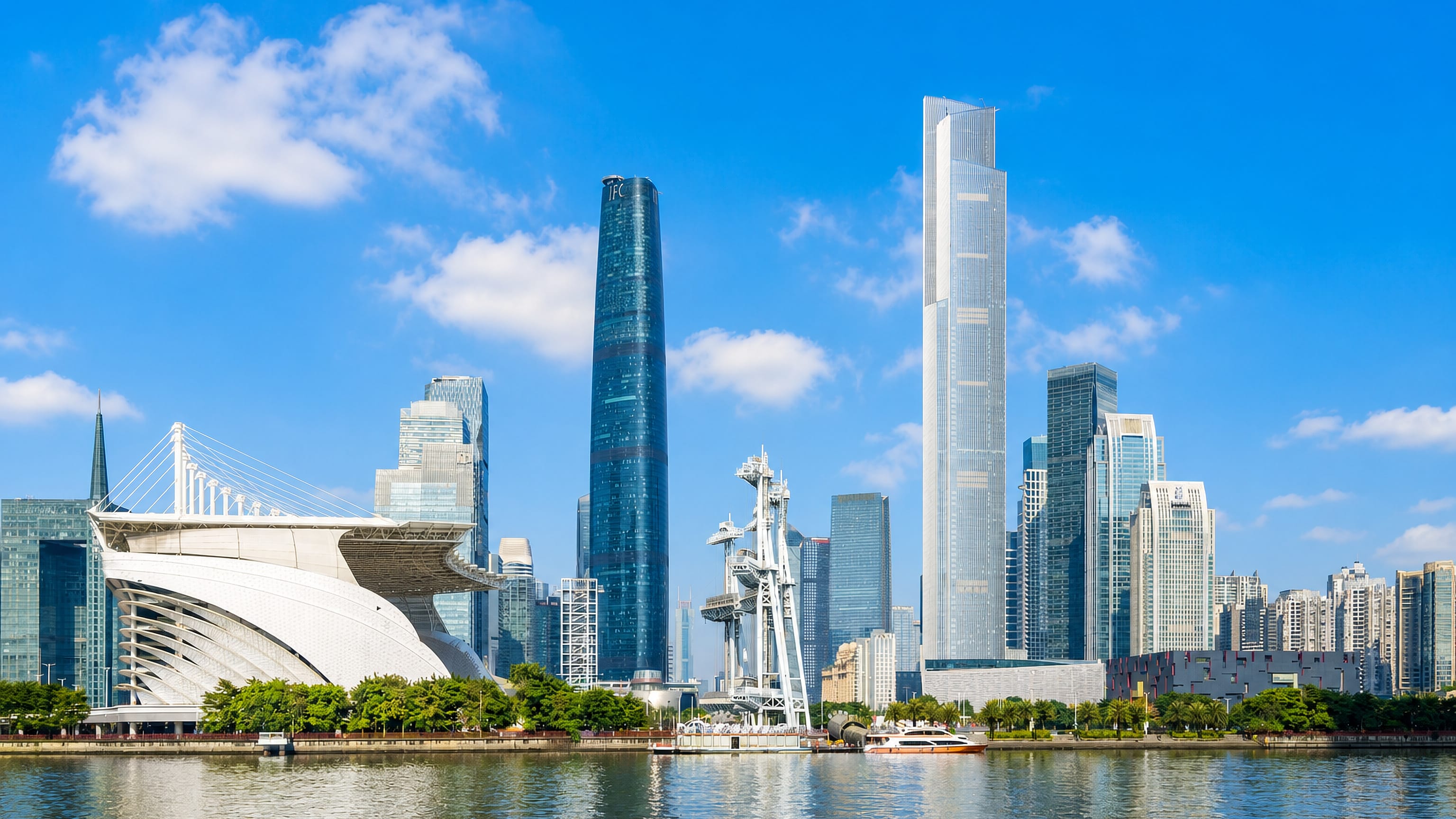 Tianhe District skyline across the Pearl River in Guangzhou, with Guangzhou IFC, CTF Finance Centre and Haixinsha