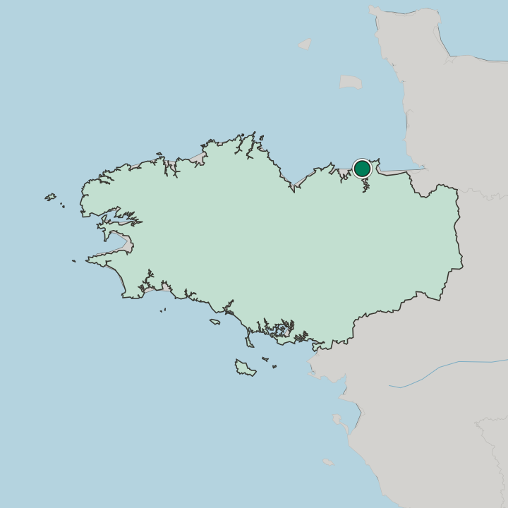 Map showing walled city of Saint-Malo — In Bretagne