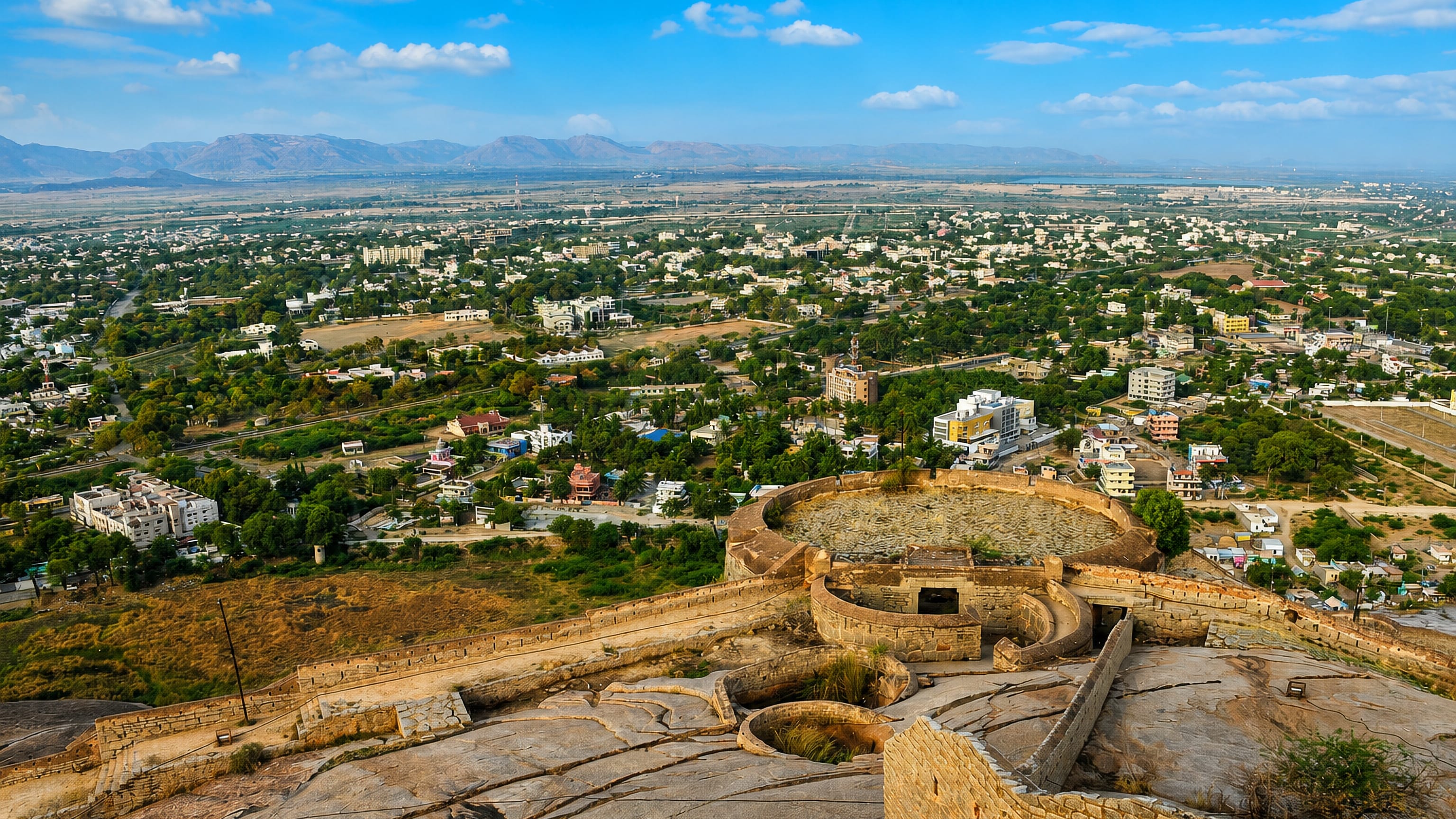 Ballari Fort's ramparts on the rocky hill above the town and Deccan plain in Ballari, Karnataka.
