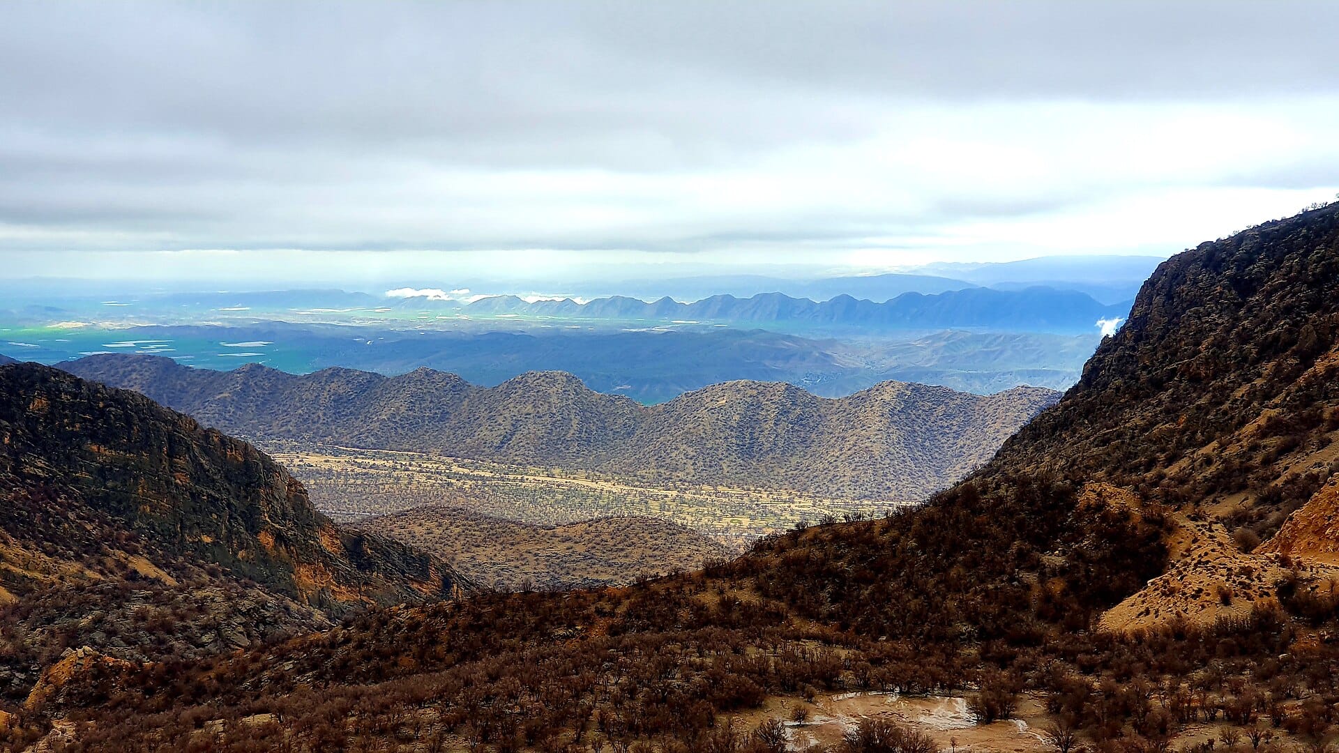 Kāzerūn