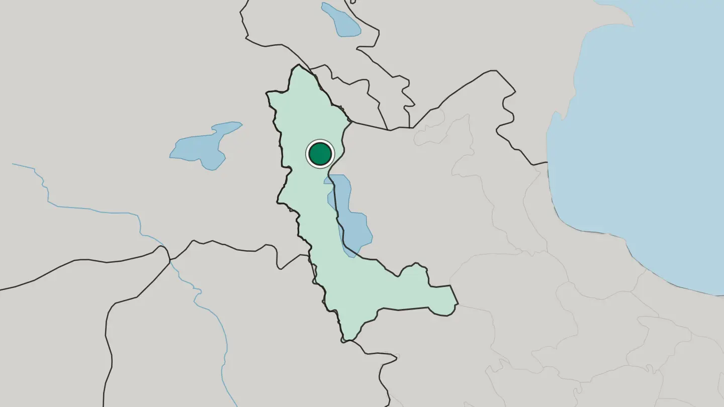 Map of Khūy in Iran