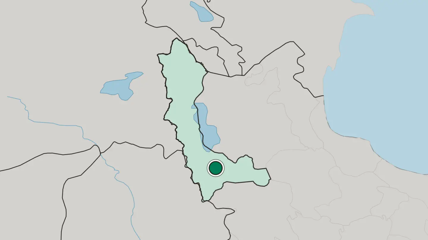 Map of Mahābād in Iran