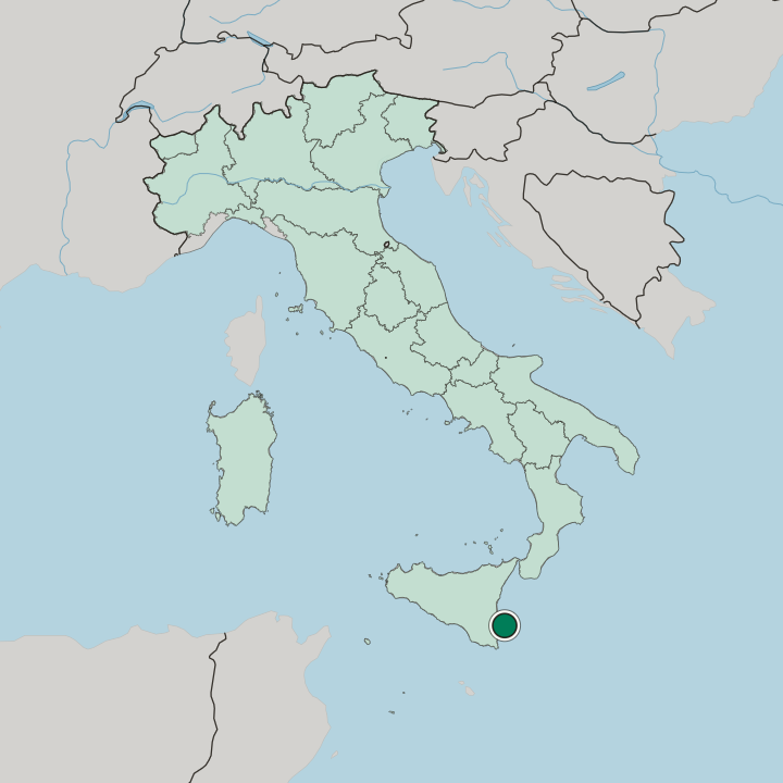 Map showing Siracusa — In Italy