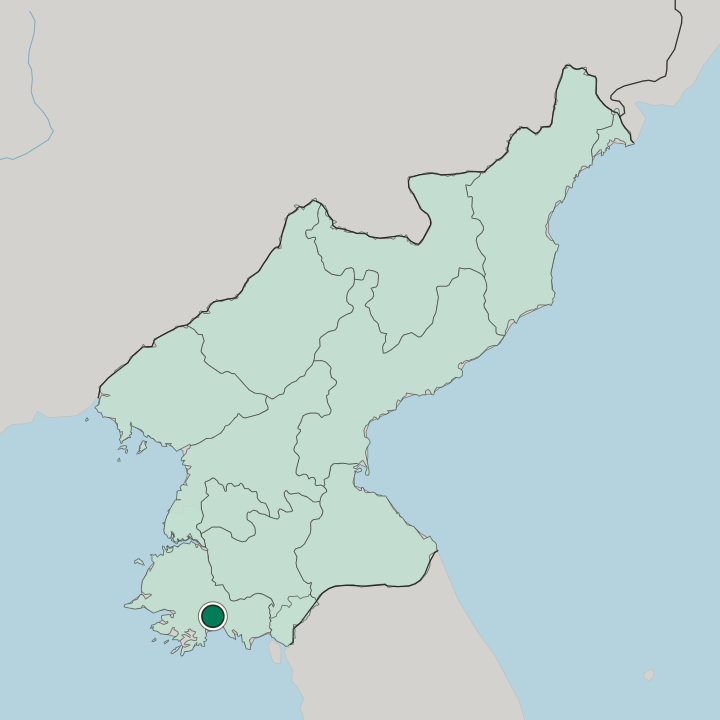 Map showing Haeju — In North Korea