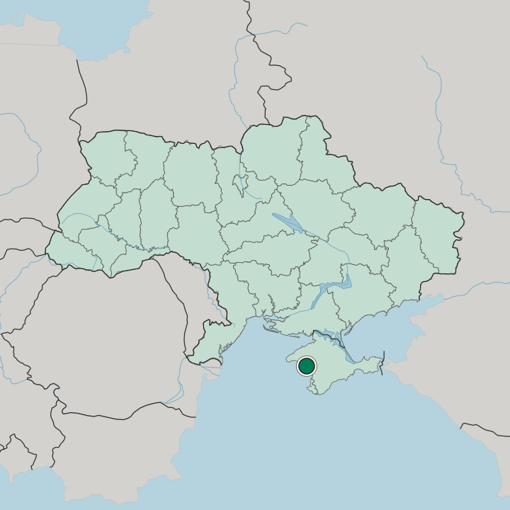 Map showing Yevpatoriya — In Ukraine